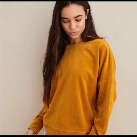 aerie | Sweaters | Aerie Velvet Mustard 